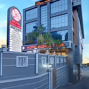Floral Park Hotel